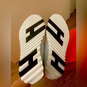 Hermes bouncing sneakers US8 EU38